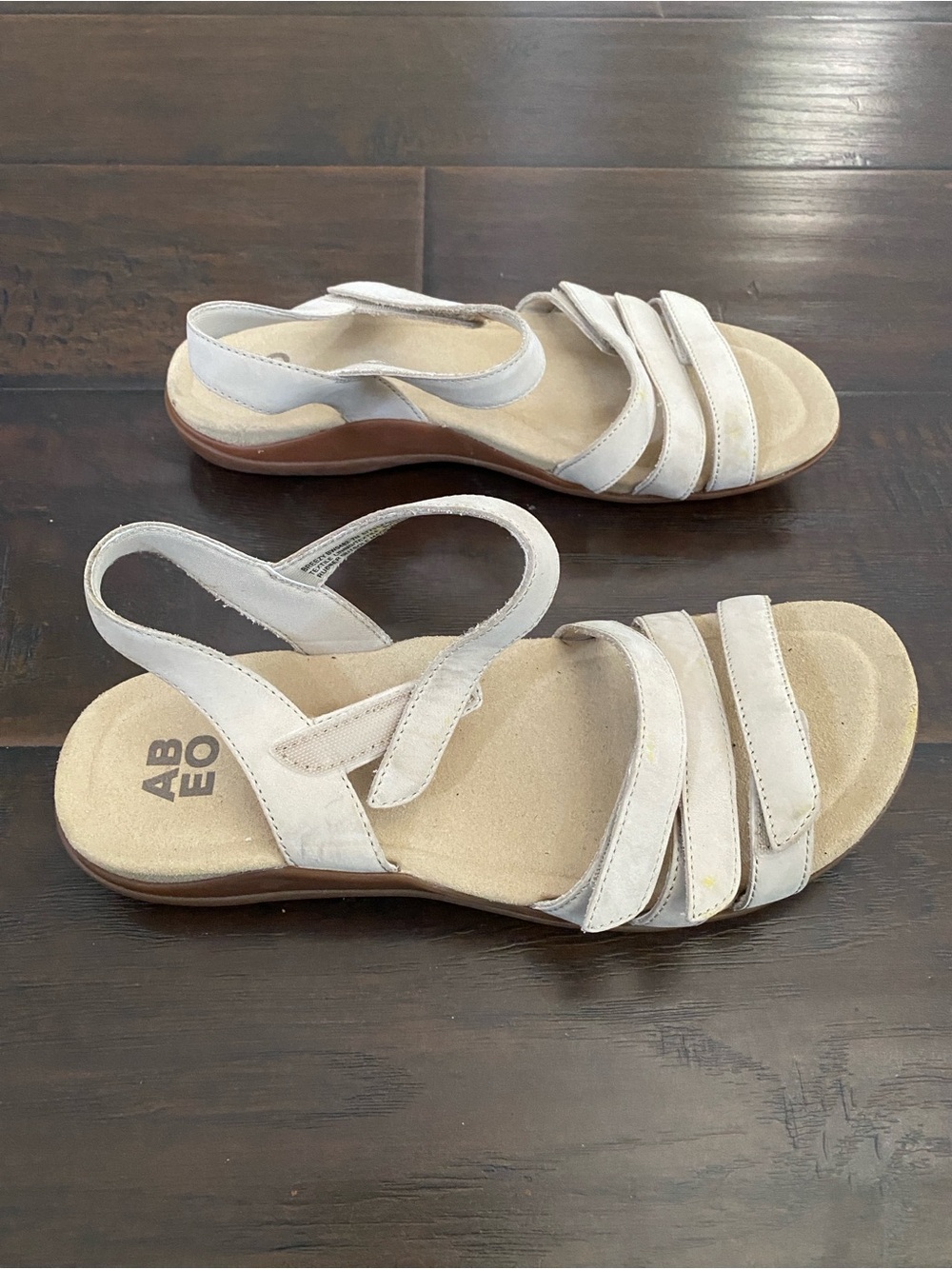 Abeo strap leather upper sandals women’s size 7N